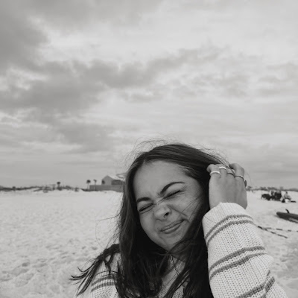Meet your Posher, Chanler beth